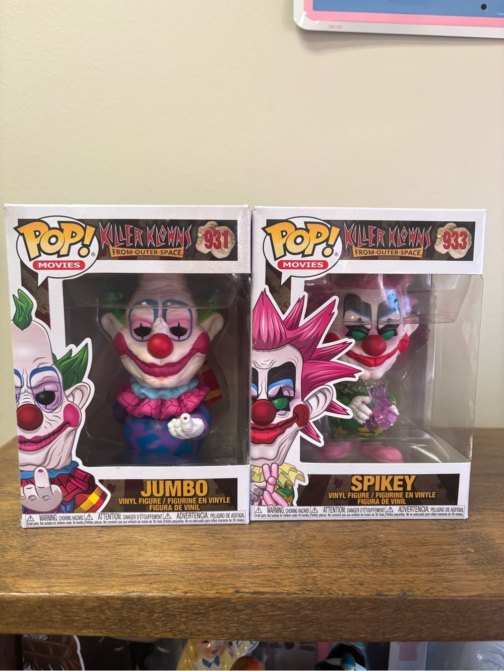 Funko Pop Jumbo and Spikey Bundle Killer Klowns From Outer Space 931 and 933